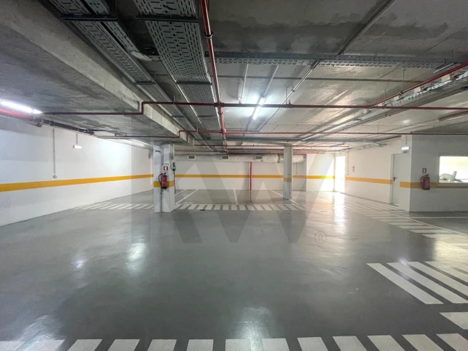 Apartamento T3 para Arrendamento em Estrela Foto 73