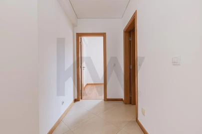 Apartamento T2 para Arrendamento em Seixal, Arrentela e Aldeia de Paio Pires