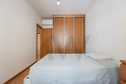 Apartamento T2 para Arrendamento em Seixal, Arrentela e Aldeia de Paio Pires