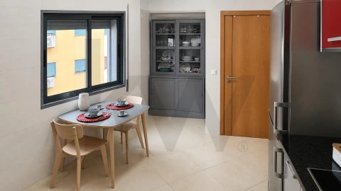 Apartamento T2 para Arrendamento em Seixal, Arrentela e Aldeia de Paio Pires