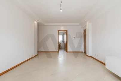 Apartamento T2 para Arrendamento em Seixal, Arrentela e Aldeia de Paio Pires