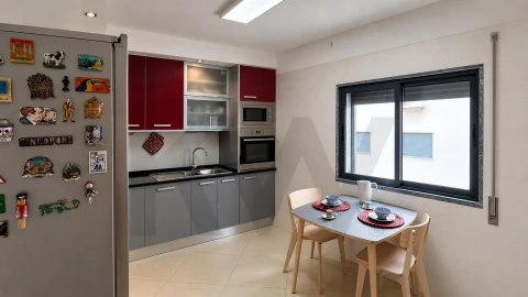 Apartamento T2 para Arrendamento em Seixal, Arrentela e Aldeia de Paio Pires