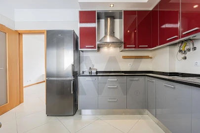 Apartamento T2 para Arrendamento em Seixal, Arrentela e Aldeia de Paio Pires
