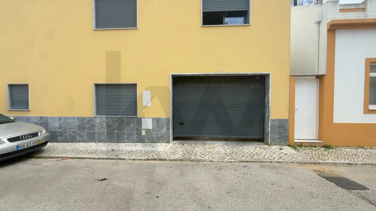 Apartamento T2 para Arrendamento em Seixal, Arrentela e Aldeia de Paio Pires Foto 14