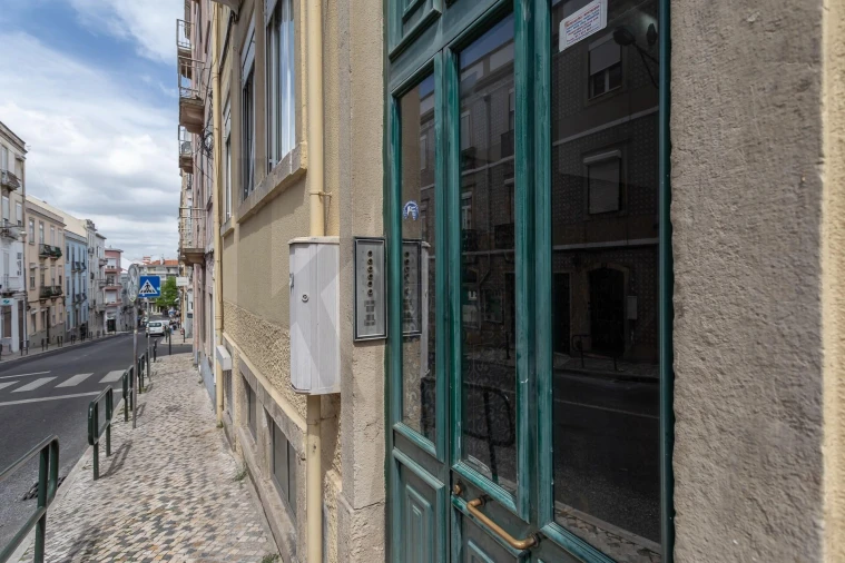 Apartamento T2 para Venda em Penha de França Foto 38
