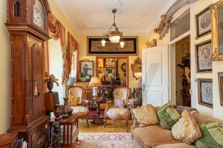 Apartamento T2 para Venda em Penha de França Foto 3