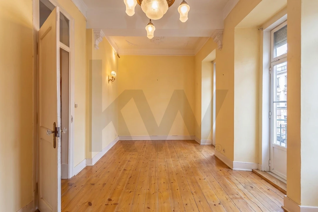 Apartamento T2 para Venda em Penha de França Foto 2