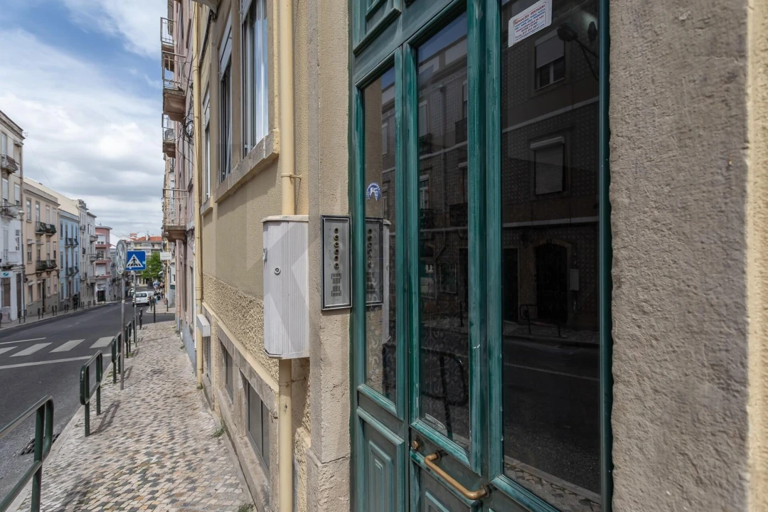 Apartamento T2 para Venda em Penha de França Foto 38