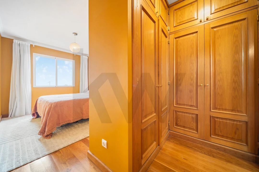 Apartamento T2 para Venda em Caniço Foto 13