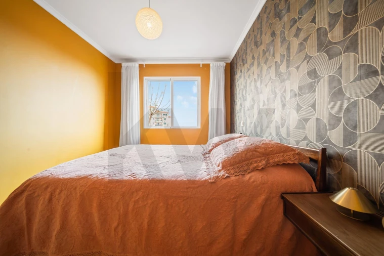 Apartamento T2 para Venda em Caniço Foto 15