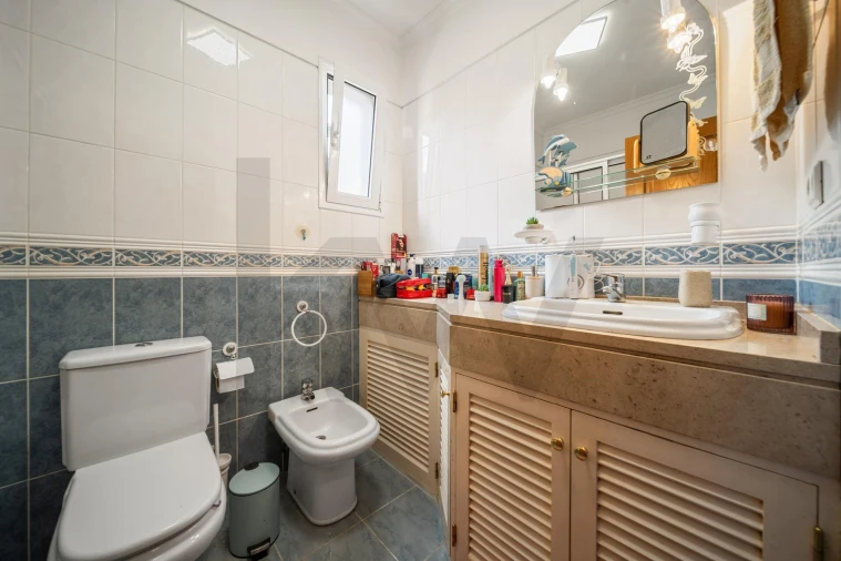 Apartamento T2 para Venda em Caniço Foto 17