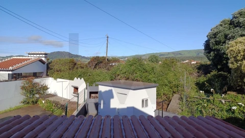 Moradia T3 para Venda em Porto Martins