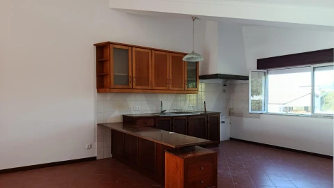 Moradia T3 para Venda em Porto Martins