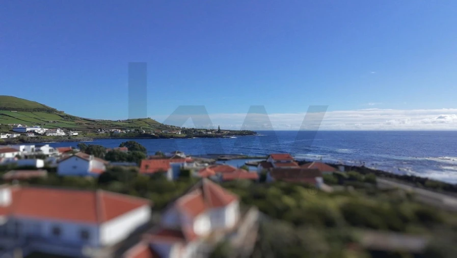 Moradia T3 para Venda em Porto Martins Foto 37