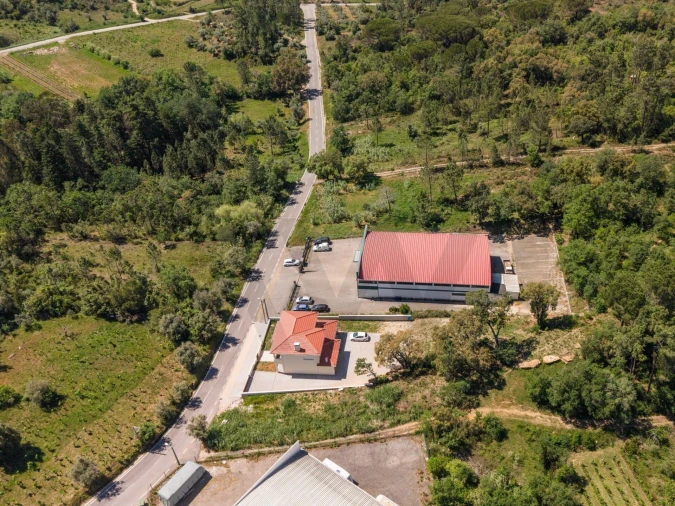 Armazém para Venda em Brasfemes Foto 5