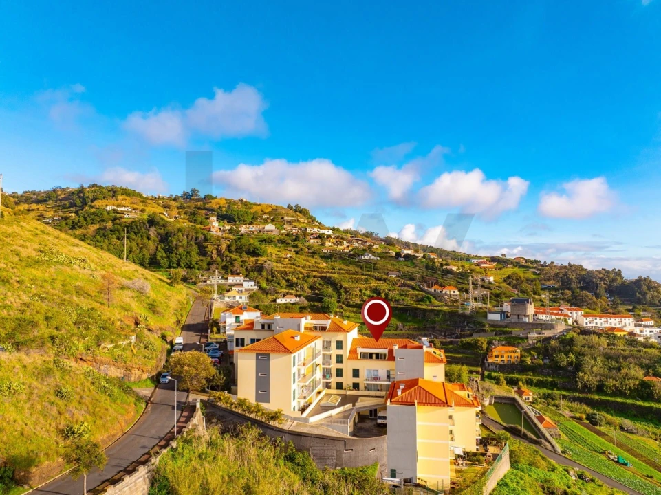 Apartamento T2 para Venda em Caniço Foto 14