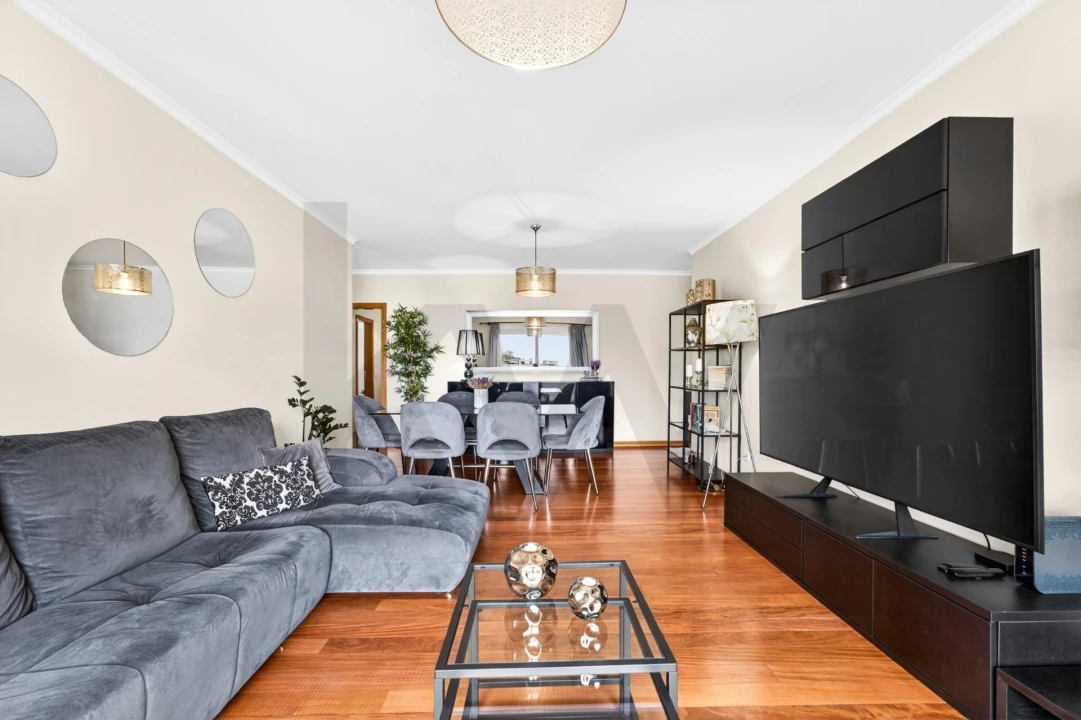 Apartamento T2 para Venda em Caniço Foto 29