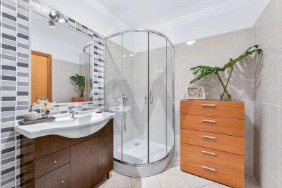Apartamento T2 para Venda em Caniço