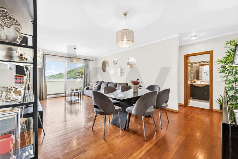 Apartamento T2 para Venda em Caniço Foto 31