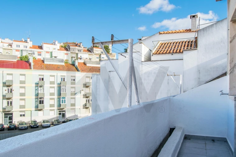 Apartamento T1 para Arrendamento em Santa Clara Foto 12