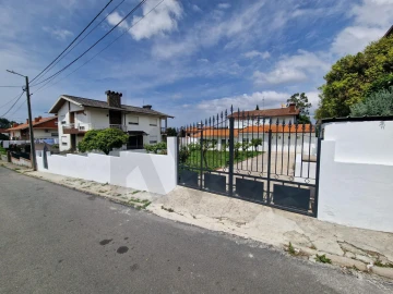 Terreno para Venda em Arrifana