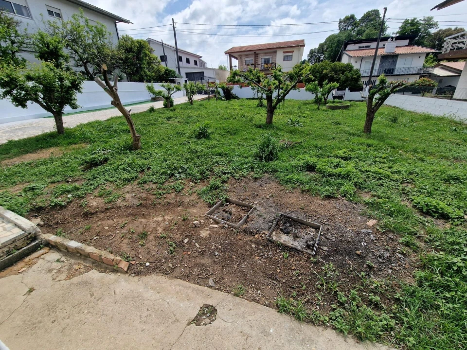 Terreno para Venda em Arrifana Foto 14