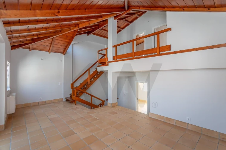 Apartamento T3 para Venda em Almada, Cova da Piedade, Pragal e Cacilhas Foto 14