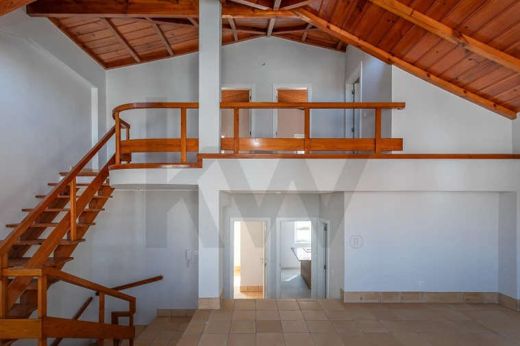 Apartamento T3 para Venda em Almada, Cova da Piedade, Pragal e Cacilhas Foto 16