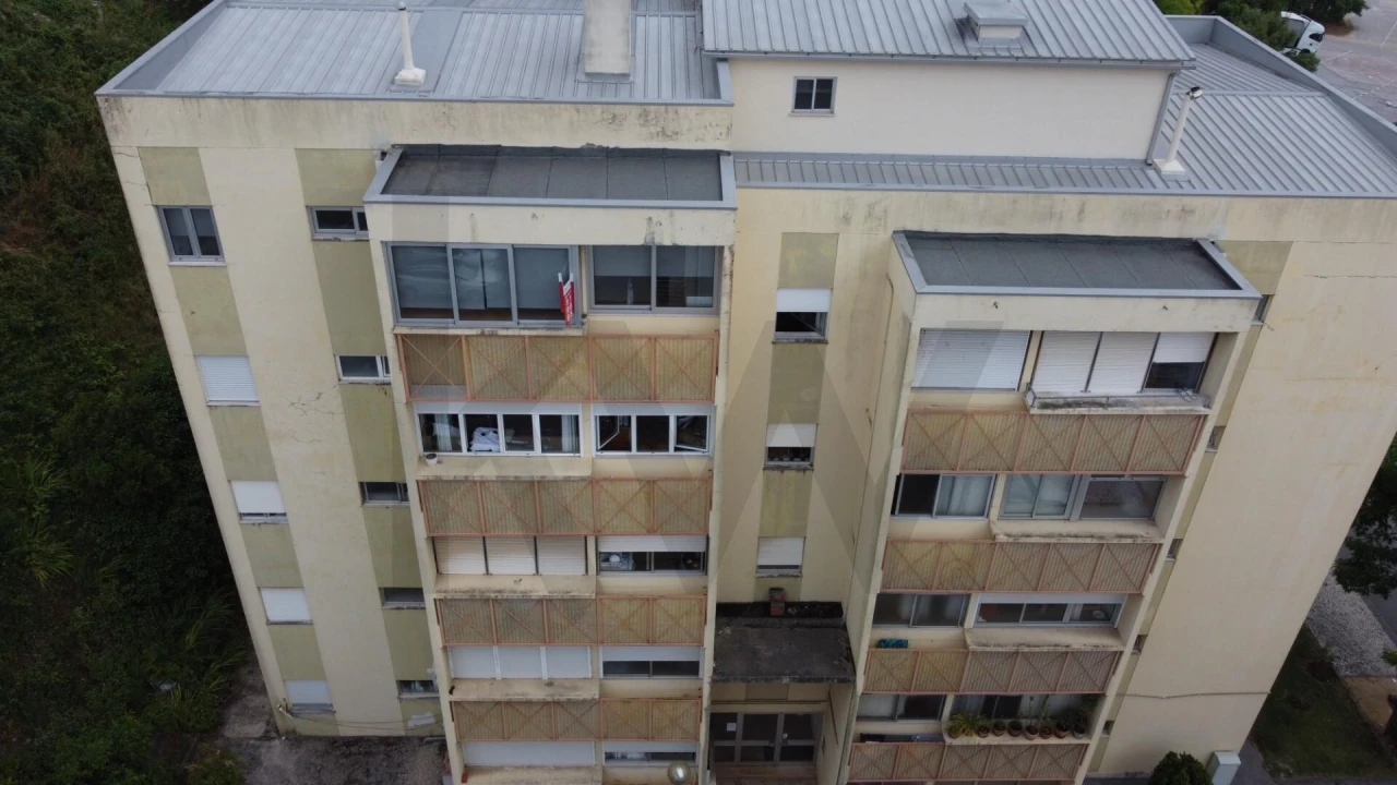 Apartamento T2 para Venda em Santo Antonio dos Olivais Foto 19