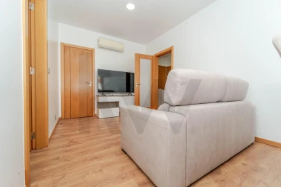 Apartamento T2 para Venda em Santo Antonio dos Olivais