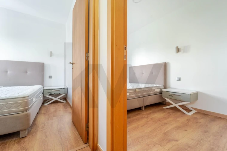 Apartamento T2 para Venda em Santo Antonio dos Olivais Foto 13