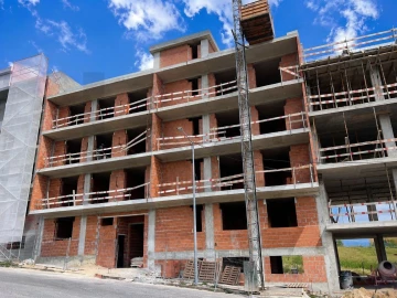 Apartamento T3 para Venda em Santo António dos Cavaleiros e Frielas