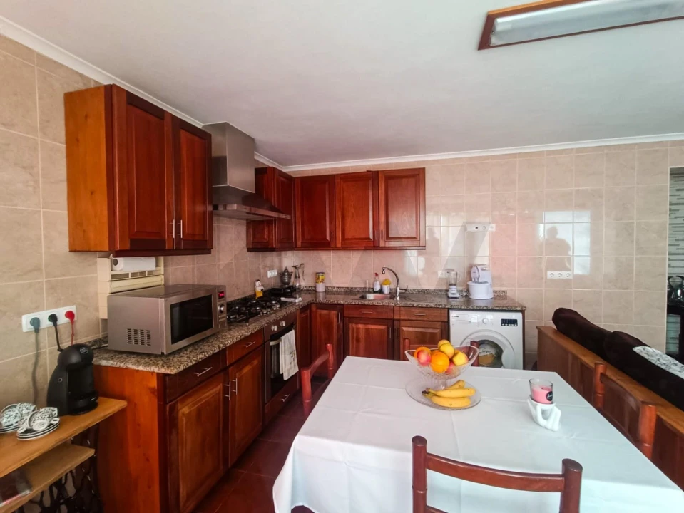 Moradia T6 para Venda em Almagreira Foto 4