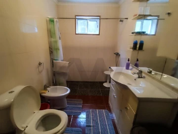 Moradia T6 para Venda em Almagreira