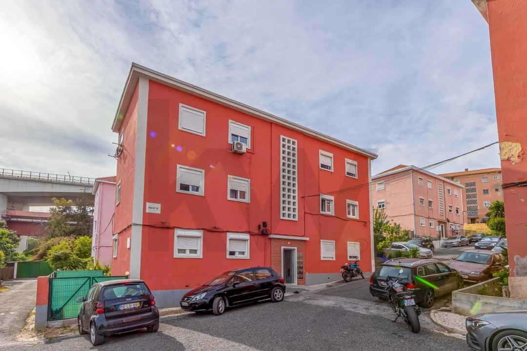 Apartamento T2 para Venda em Alcantara Foto 18