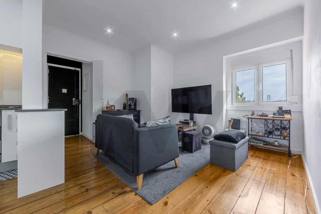 Apartamento T2 para Venda em Alcantara Foto 2