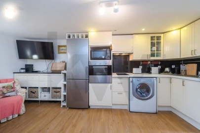 Apartamento T1 para Venda em Santa Maria Maior