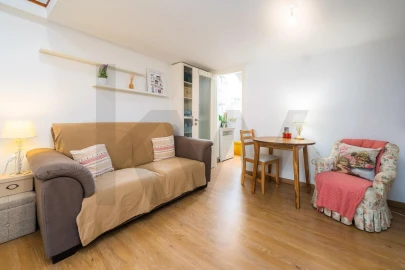 Apartamento T1 para Venda em Santa Maria Maior