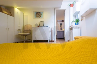 Apartamento T1 para Venda em Santa Maria Maior