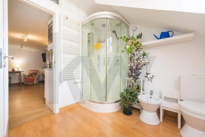 Apartamento T1 para Venda em Santa Maria Maior