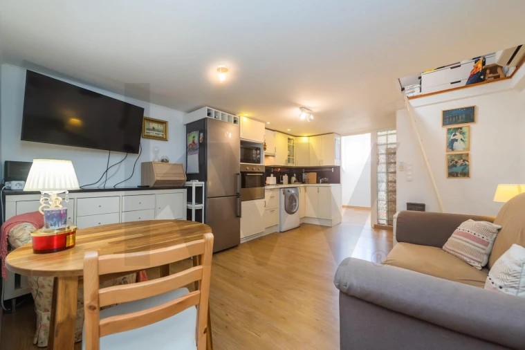 Apartamento T1 para Venda em Santa Maria Maior Foto 17