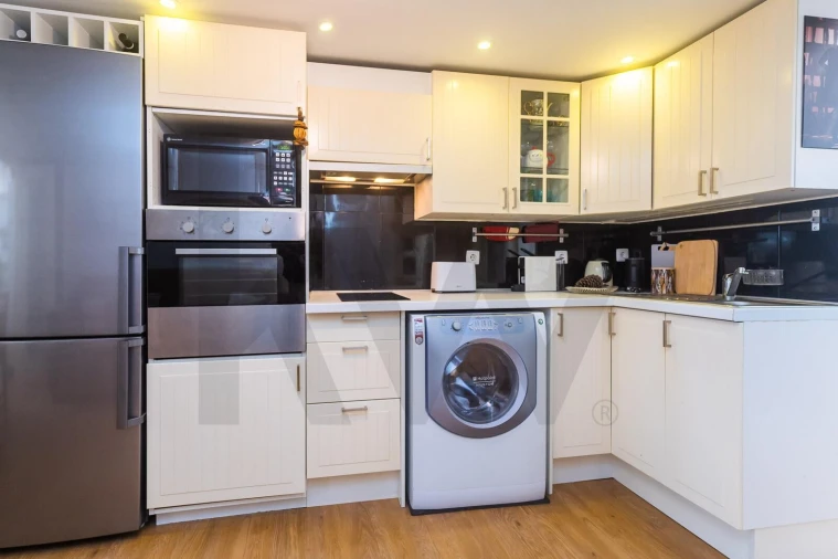 Apartamento T1 para Venda em Santa Maria Maior Foto 18