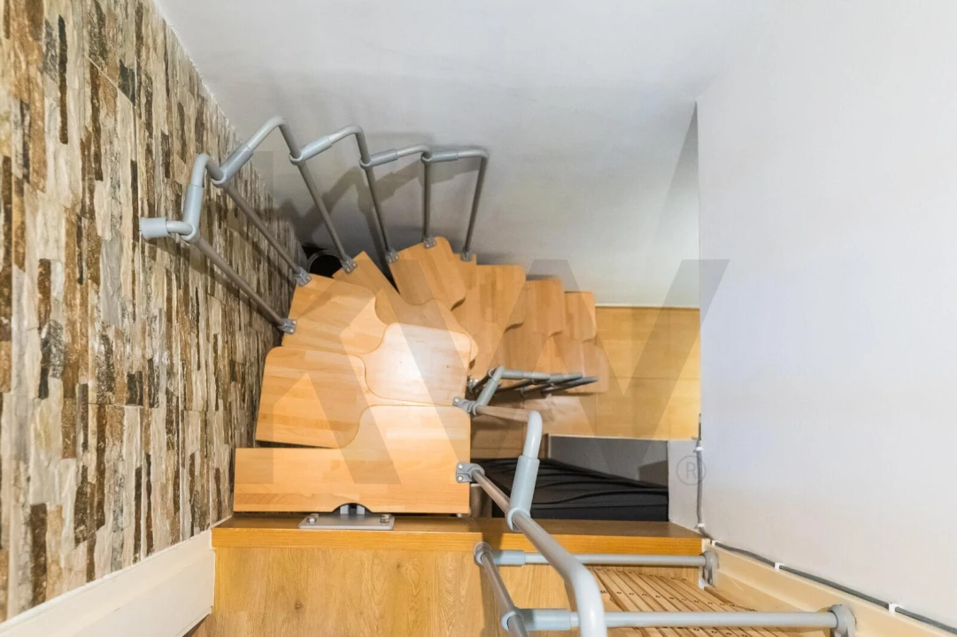 Apartamento T1 para Venda em Santa Maria Maior Foto 3