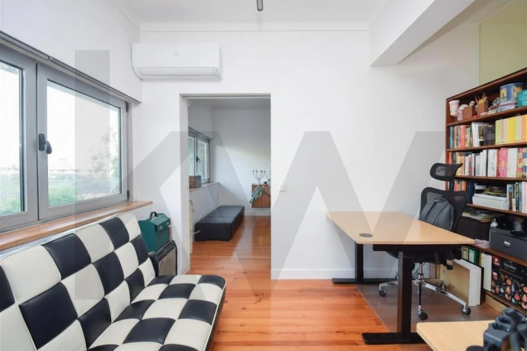 Apartamento T2 para Arrendamento em Lumiar Foto 20