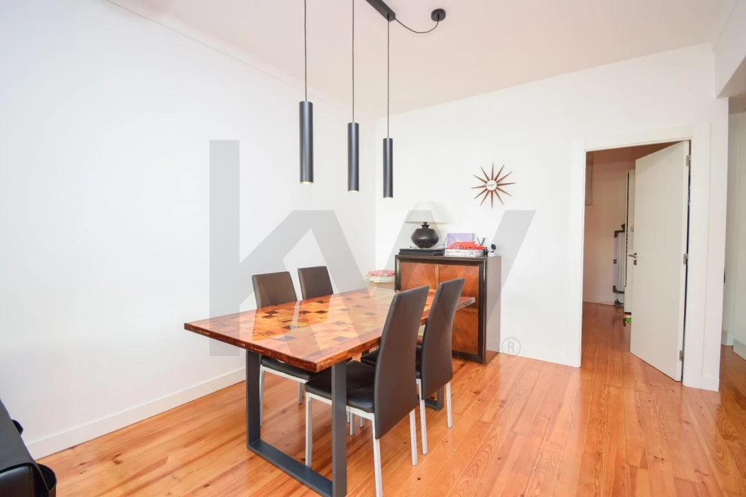 Apartamento T2 para Arrendamento em Lumiar Foto 11