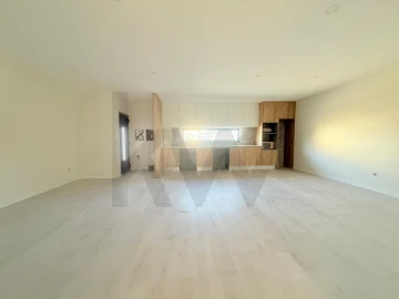 Moradia T3 para Venda em Oleiros