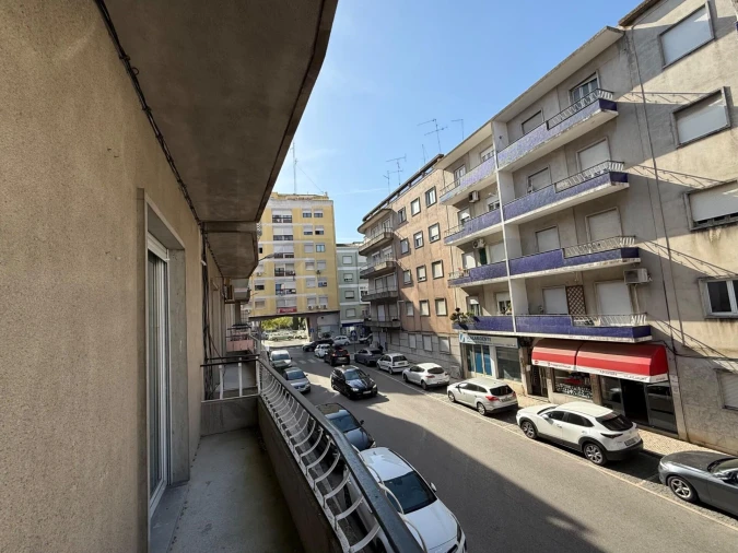 Apartamento T2 para Arrendamento em Romeira e Várzea Foto 15