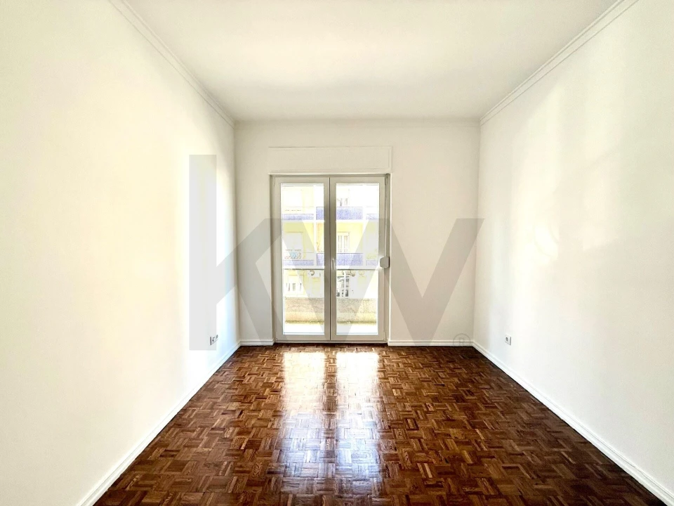 Apartamento T2 para Arrendamento em Romeira e Várzea Foto 11