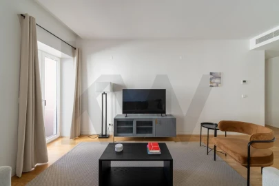 Apartamento T2 para Arrendamento em Areeiro