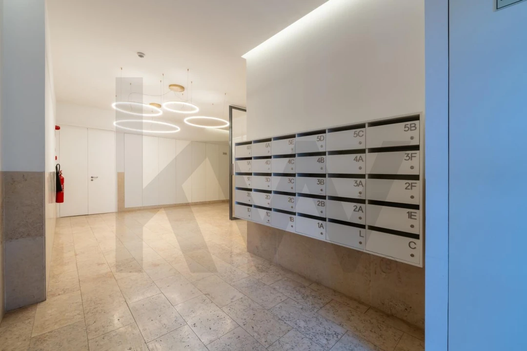 Apartamento T2 para Arrendamento em Areeiro Foto 19